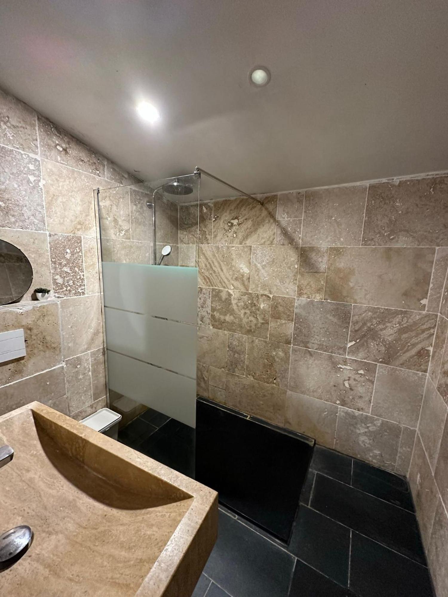 Vila Maison Avec Spa Maisdon-sur-Sevre Exteriér fotografie